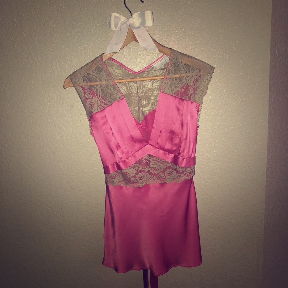 BCBG To The Max Blouse